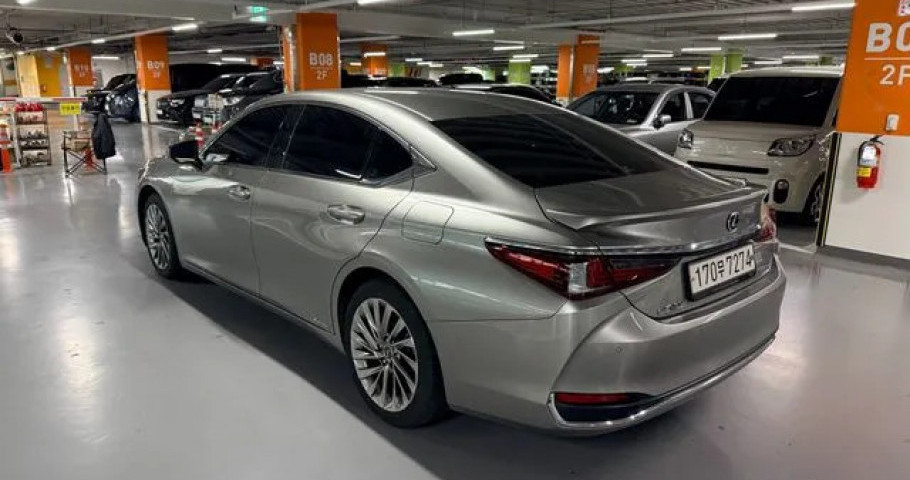 Lexus Es 