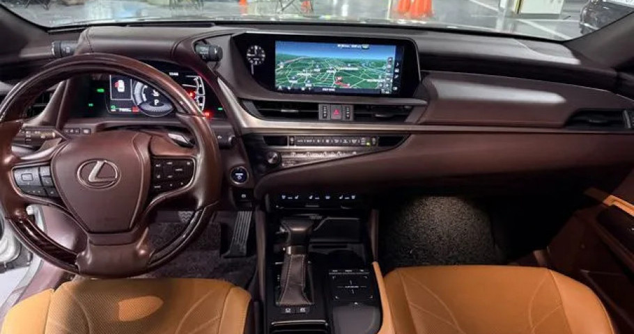 Lexus Es 