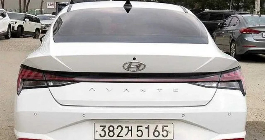 Hyundai Avante (Elantra) 