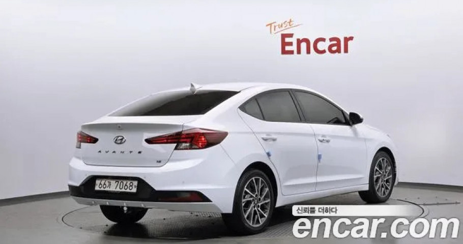 Hyundai Avante (Elantra) 