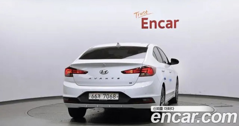 Hyundai Avante (Elantra) 