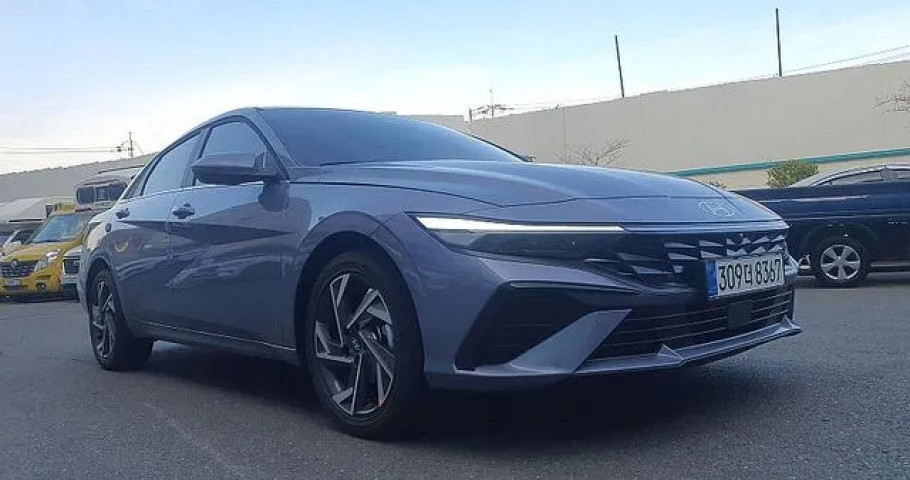 Hyundai Avante (Elantra) 