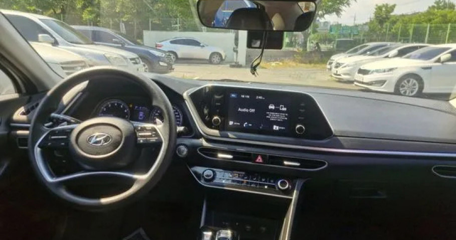 Hyundai Sonata 
