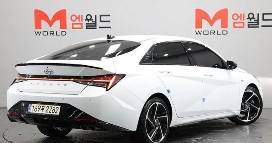 Hyundai Avante (Elantra) 