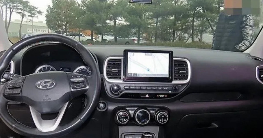 Hyundai Venue 