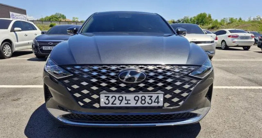Hyundai Grandeur 