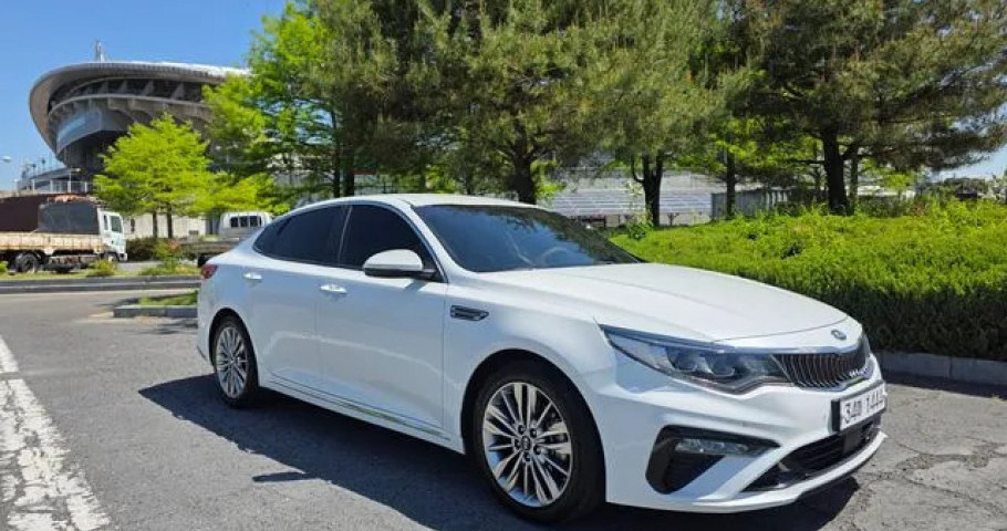 Kia K5 