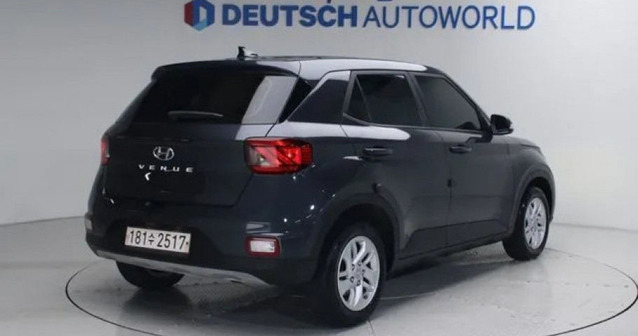 Hyundai Venue 