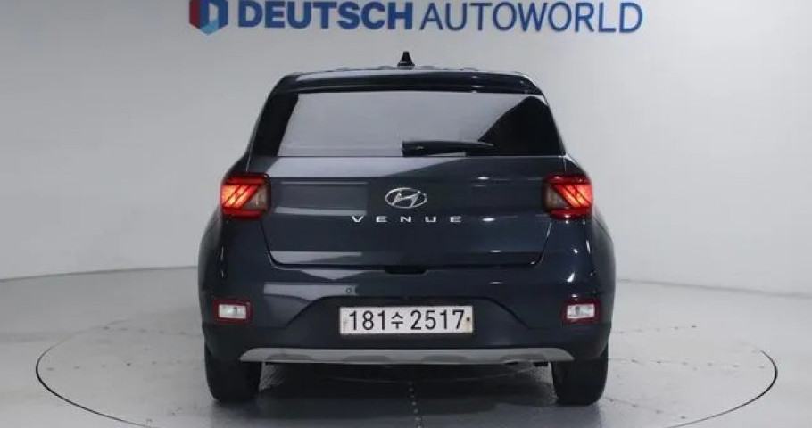 Hyundai Venue 