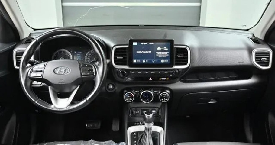 Hyundai Venue 