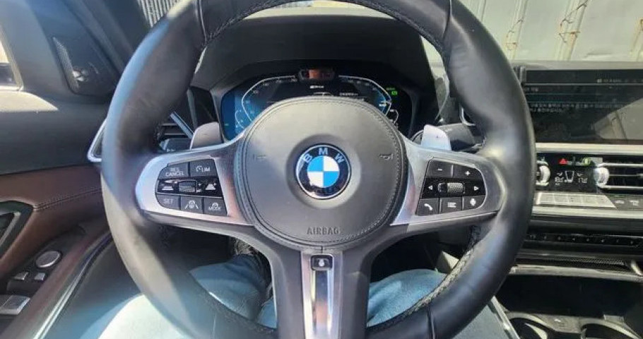Bmw 3-Series 