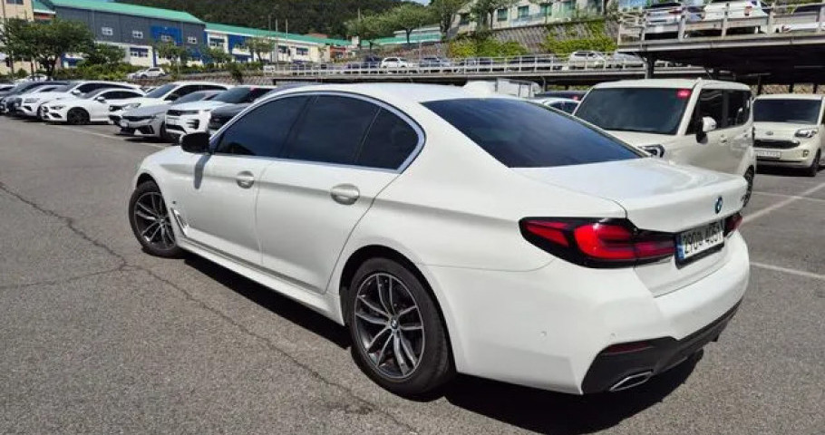 Bmw 5-Series 