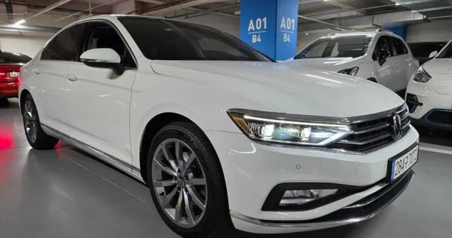 Volkswagen Passat 