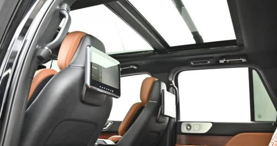 Lincoln Navigator 