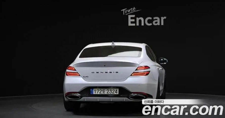 Genesis G70 