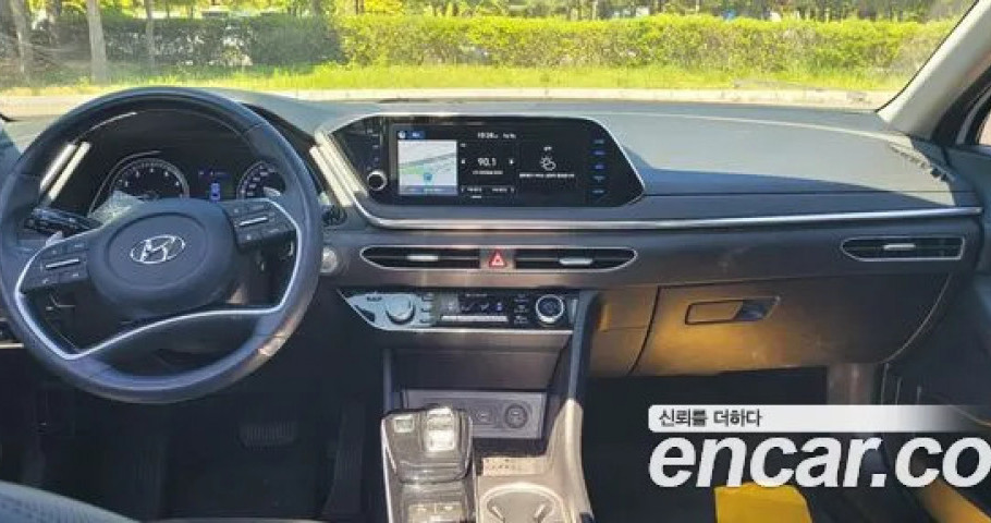Hyundai Sonata 