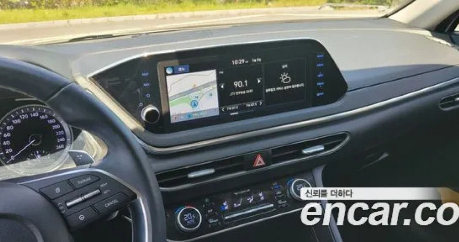 Hyundai Sonata 