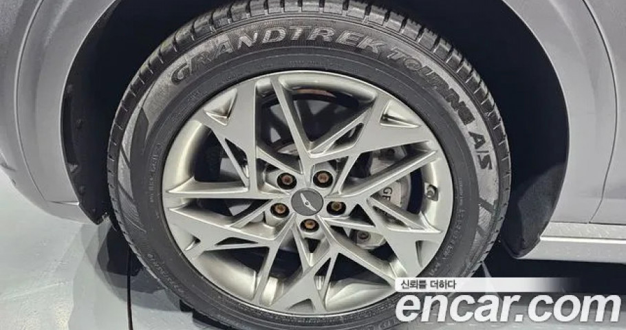 Genesis Gv70 