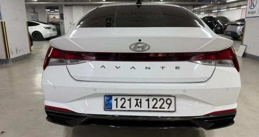 Hyundai Avante (Elantra) 
