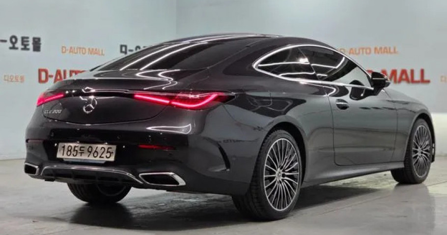 Mercedes-Benz Cle-Class 