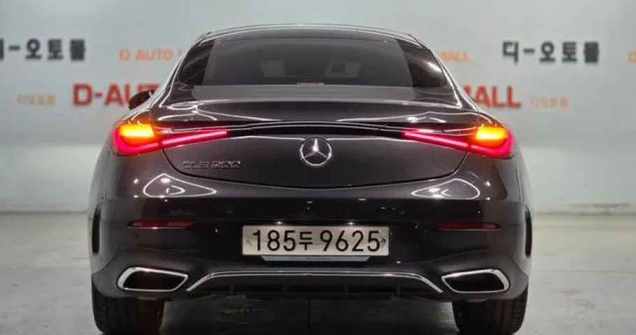 Mercedes-Benz Cle-Class 