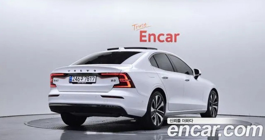 Volvo S60 