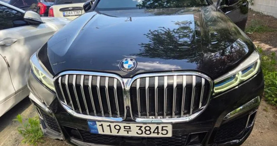 Bmw 7-Series 