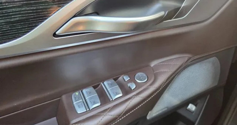 Bmw 7-Series 