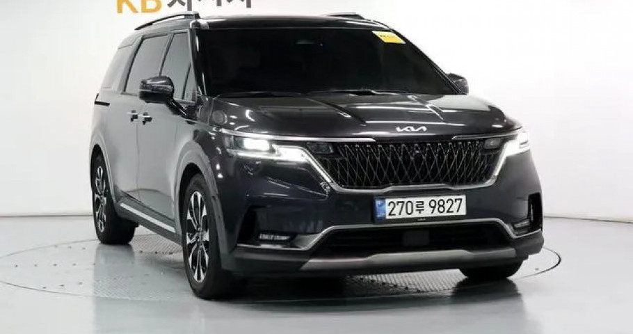 Kia Carnival 