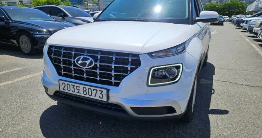 Hyundai Venue 