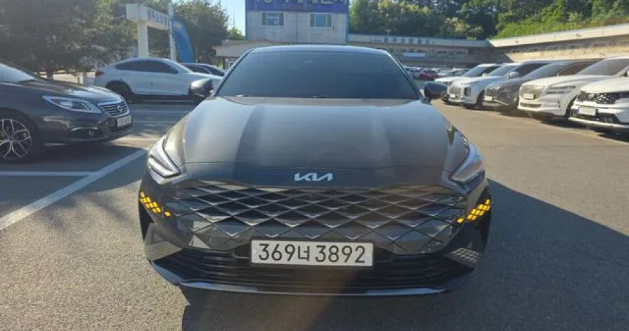 Kia K8 