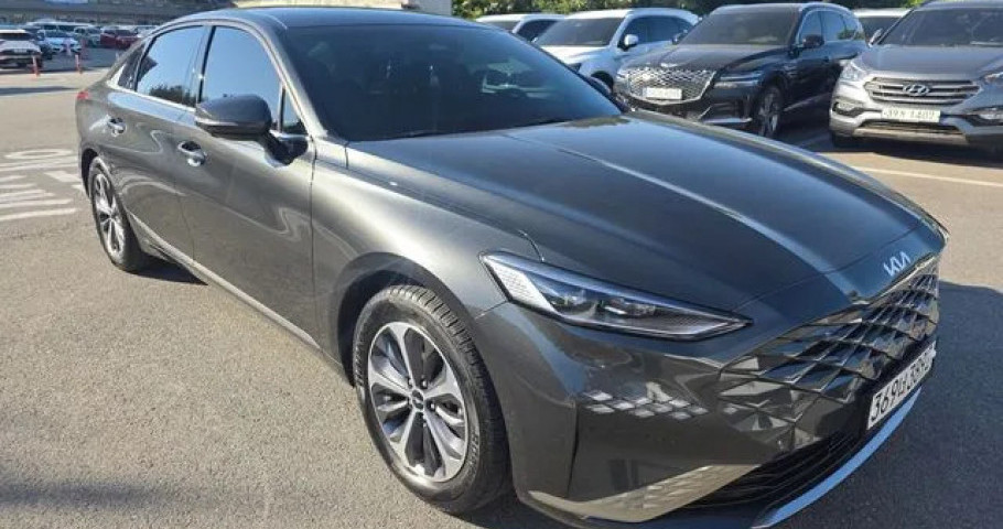 Kia K8 