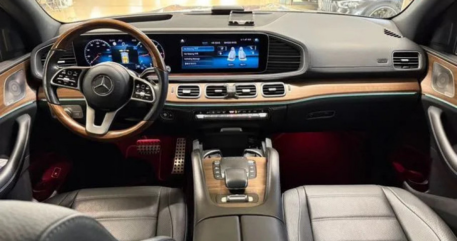 Mercedes-Benz Gls-Class 