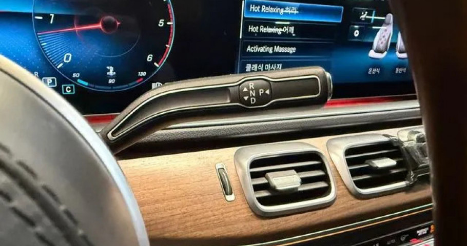 Mercedes-Benz Gls-Class 