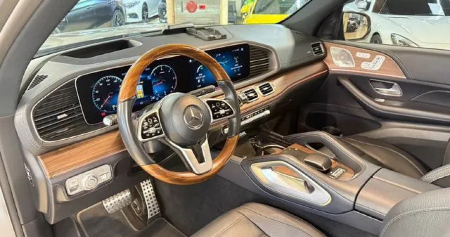 Mercedes-Benz Gls-Class 