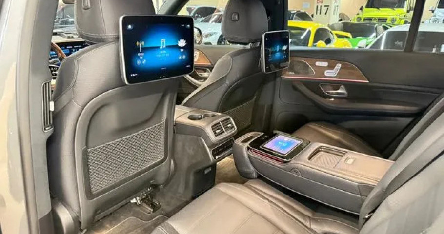 Mercedes-Benz Gls-Class 