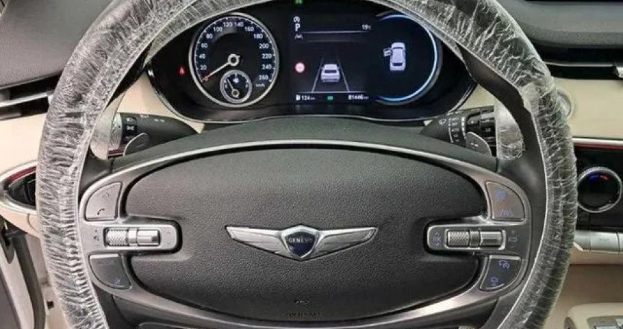 Genesis Gv70 