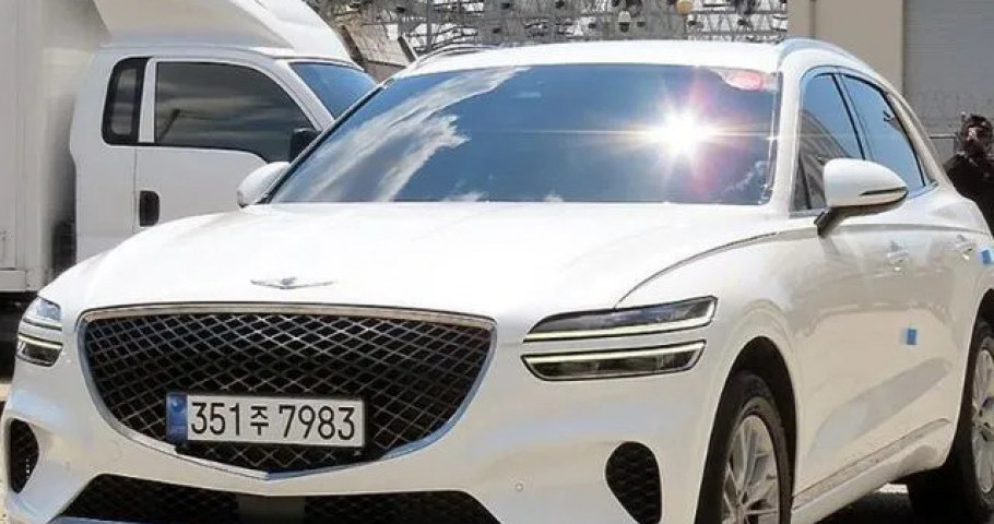 Genesis Gv70 