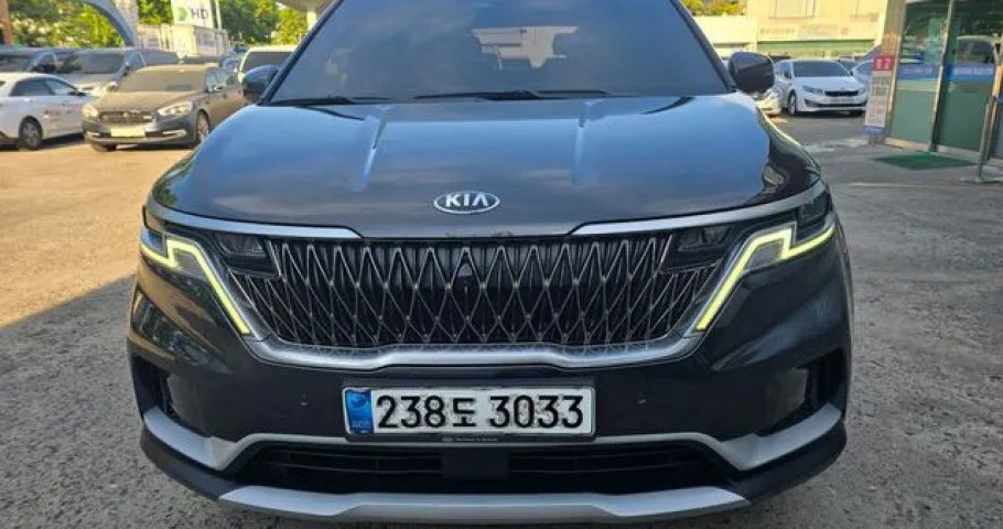 Kia Carnival 