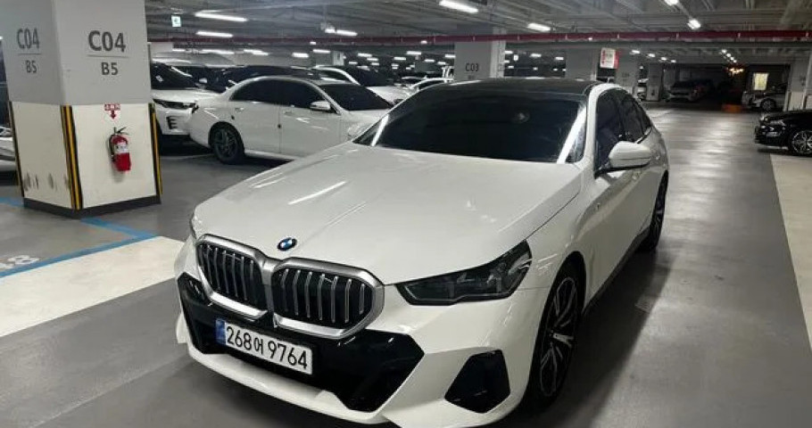 Bmw 5-Series 