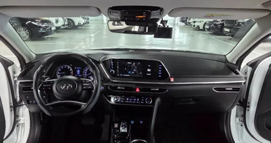 Hyundai Sonata 