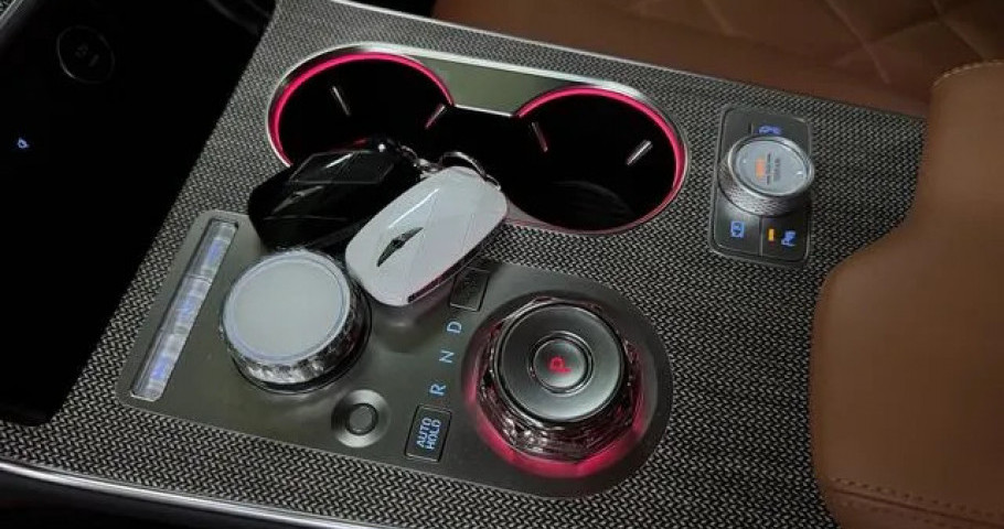 Genesis Gv80 