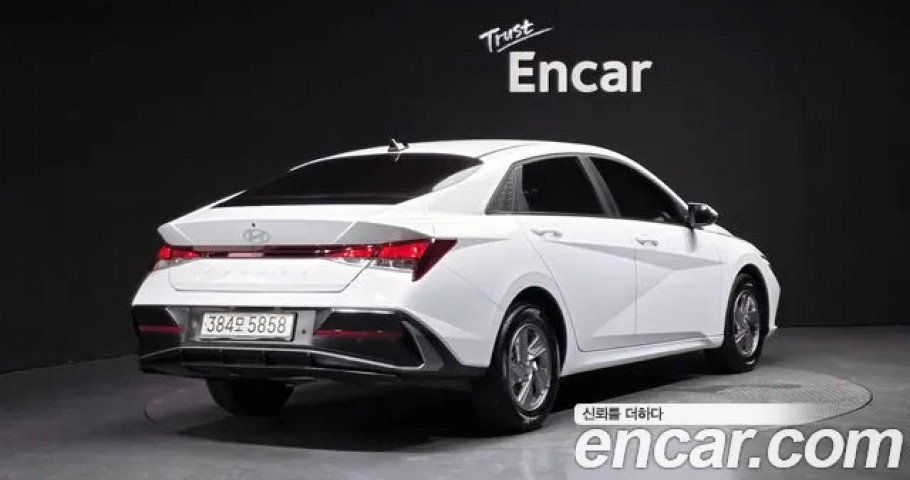 Hyundai Avante (Elantra) 