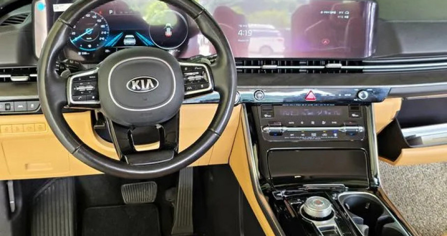 Kia Carnival 