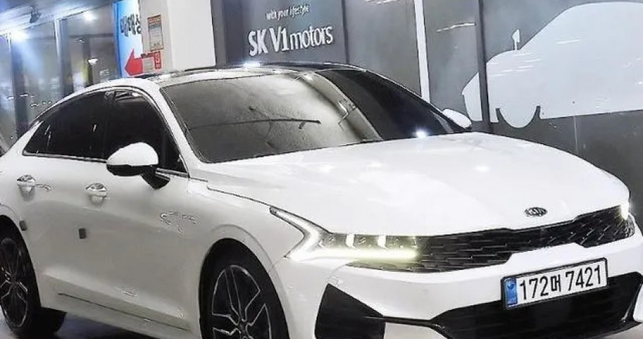 Kia K5 