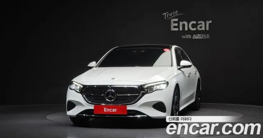 Mercedes-Benz E-Class 