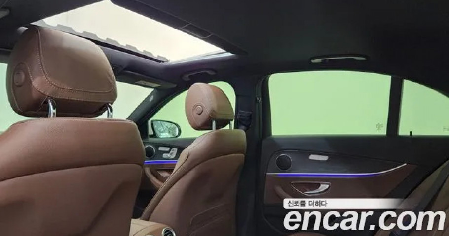 Mercedes-Benz E-Class 