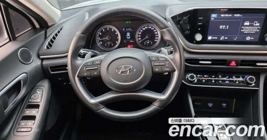 Hyundai Sonata 
