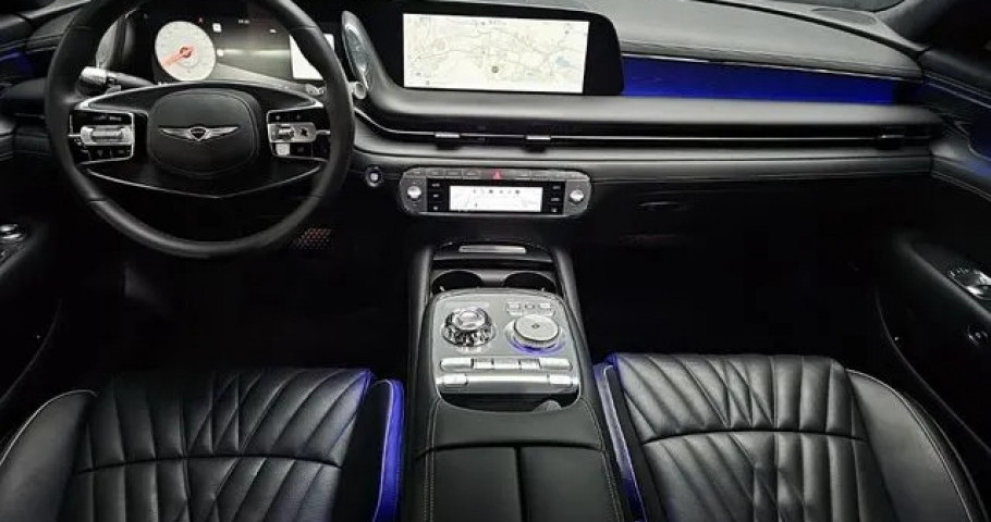 Genesis G90 