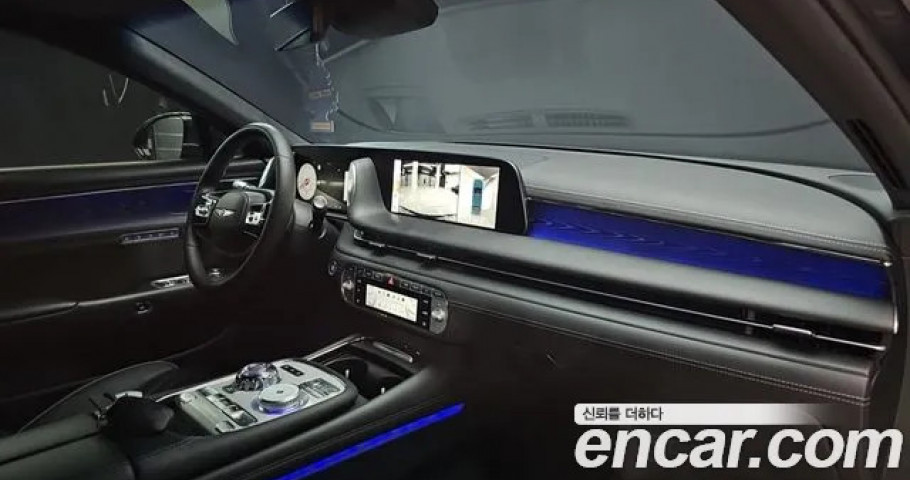 Genesis G90 